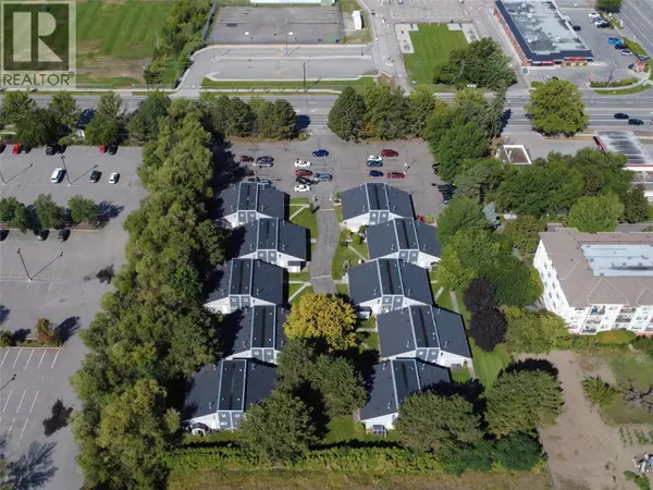 Kelowna, BC V1W3N6,3155 Gordon DR #304