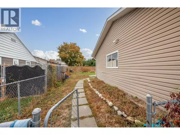 Kelowna, BC V1X3A6,735 Belgo Road