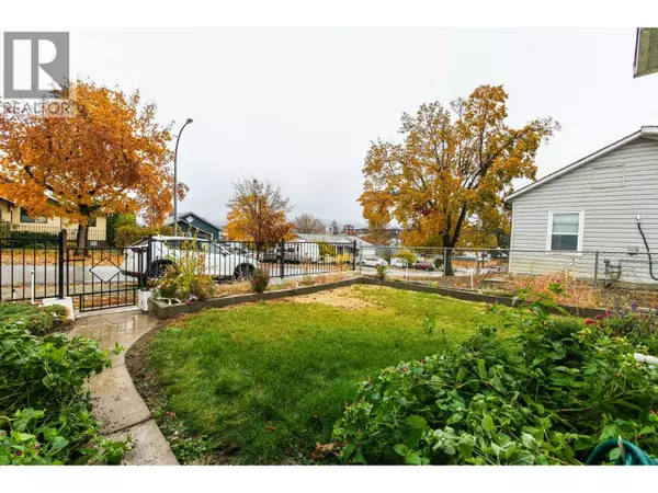 Osoyoos, BC V0H1V0,8507 72 nd Avenue