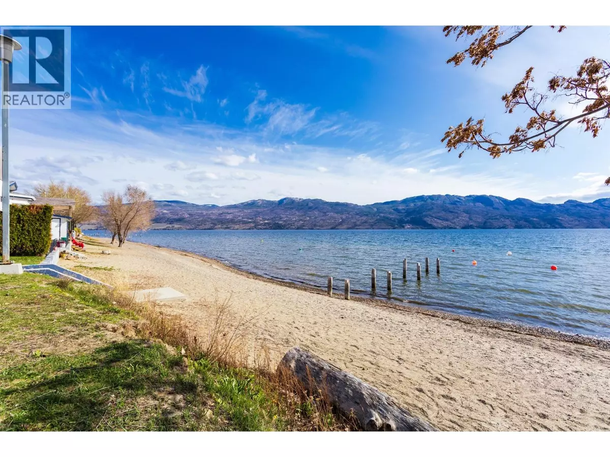 Westbank, BC V4T1Z8,2035 Boucherie RD #107