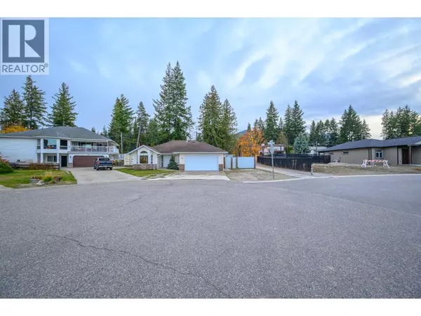 Salmon Arm, BC V1E1K9,591 24 Street SE