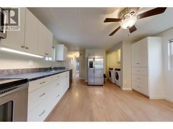 Cranbrook, BC V1C6T5,700 PATTERSON W ST #11