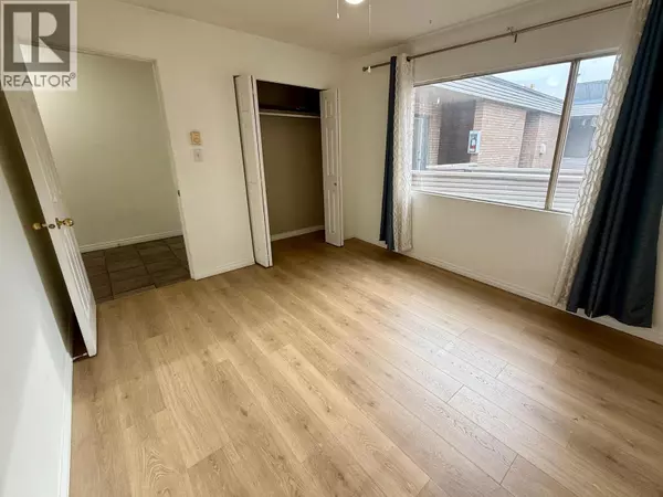 Kelowna, BC V1Y1R2,1761 Pandosy ST #303