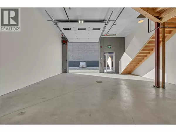 Penticton, BC V2A8N3,320 Okanagan AVE #105