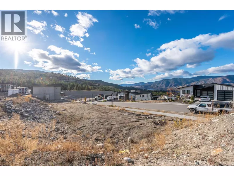1084 ANTLER Drive, Penticton, BC V2A0C9