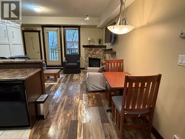 Fernie, BC V0B1M1,1500 MCDONALD AVE #120