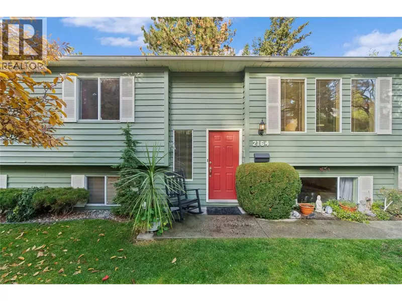 2164 Tomat Avenue, West Kelowna, BC V1Z3C5
