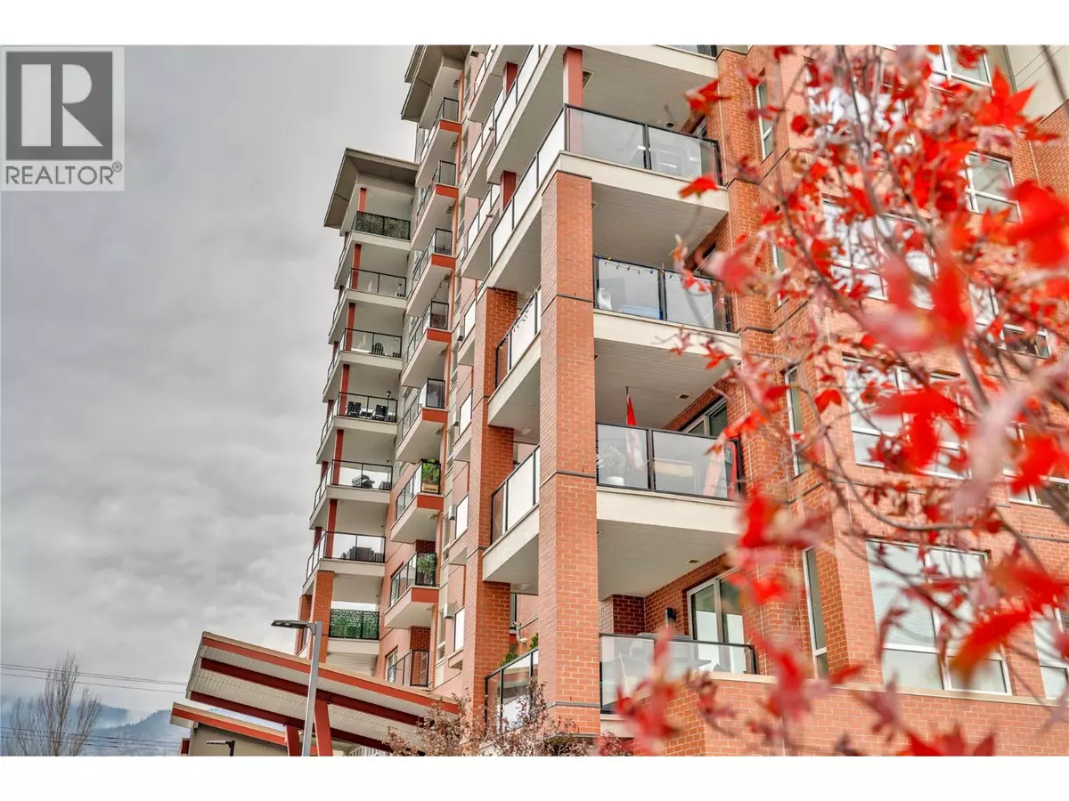 Penticton, BC V2A0H6,3346 SKAHA LAKE RD #704