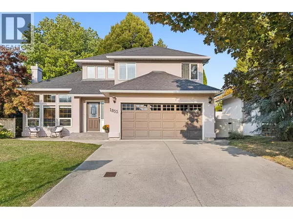 1852 Portland Place, Kelowna, BC V1V1P9