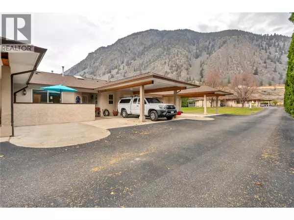 3038 Orchard DR #2, Keremeos, BC V0X1N1