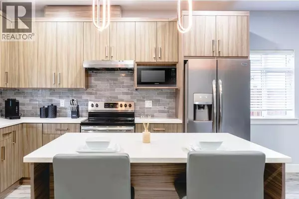 Kelowna, BC V1Y2V1,722 Coopland CRES #1