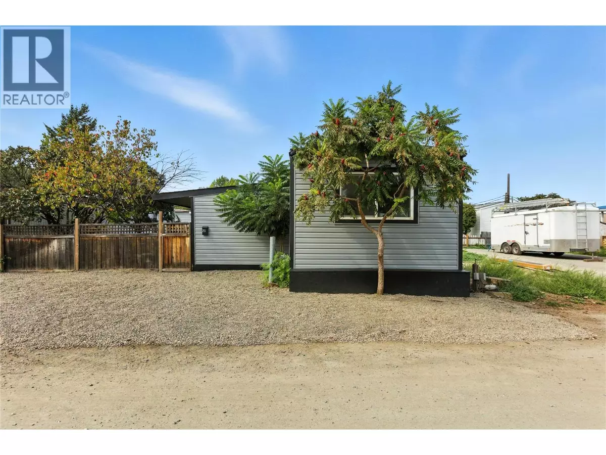 Kamloops, BC V2H1C8,771 Athabasca ST East #23