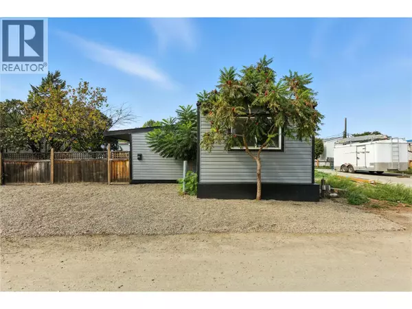 771 Athabasca ST East #23, Kamloops, BC V2H1C8