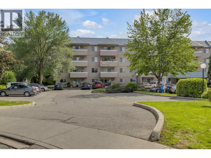 3180 De Montreuil CT #201, Kelowna, BC V1W3W4