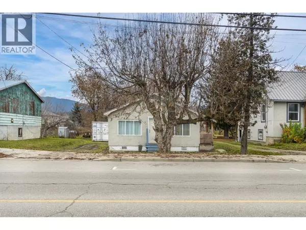 Salmon Arm, BC V1E1T1,680 10 Street SW