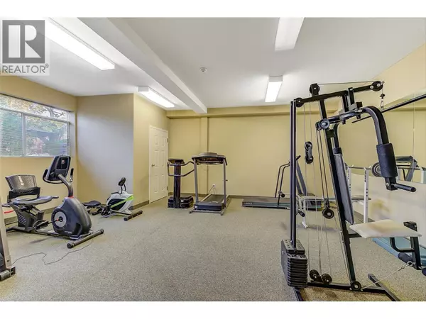 Kelowna, BC V1W3N9,1329 KLO RD #106