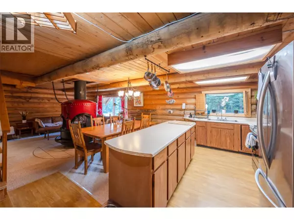 Apex Mountain, BC V2A0E2,121 The Circle