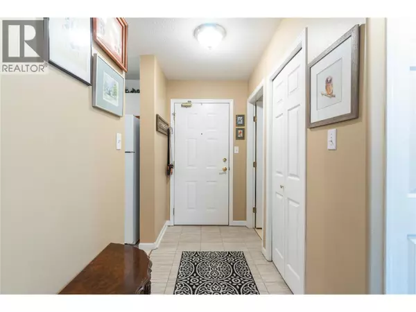 Salmon Arm, BC V1E1K2,851 5 AVE Southwest #205