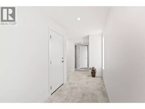 Kamloops, BC V2B0K7,2050 Grasslands BLVD #138