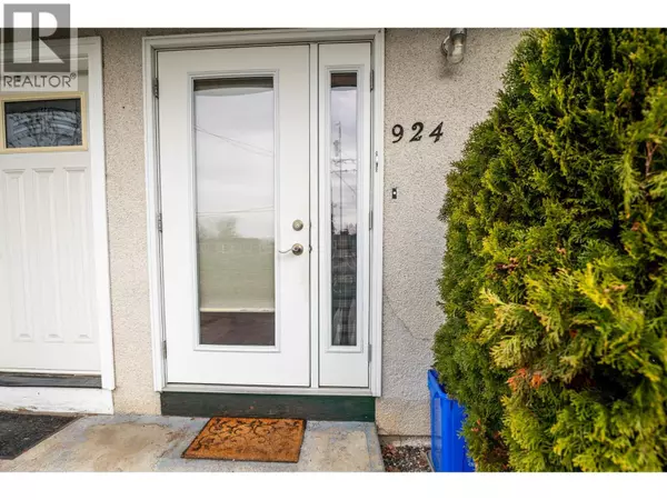 Creston, BC V0B1G3,924 Dogwood Street