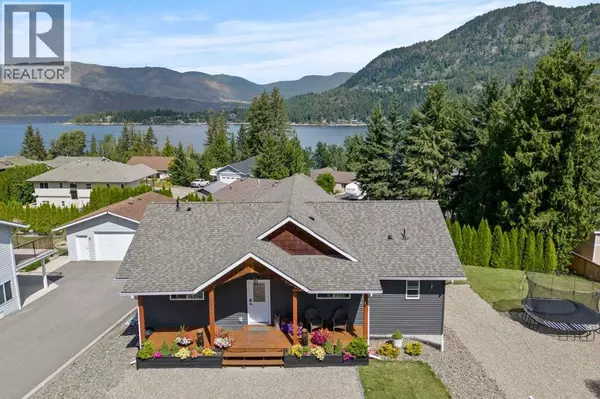 2421 Sunrise Boulevard, Blind Bay, BC V0E2W2
