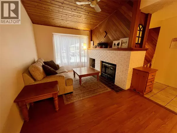 Tumbler Ridge, BC V0C2W0,128 Ash Crescent