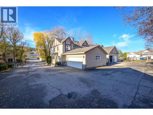 Vernon, BC V1T7M2,401 Browne RD #9