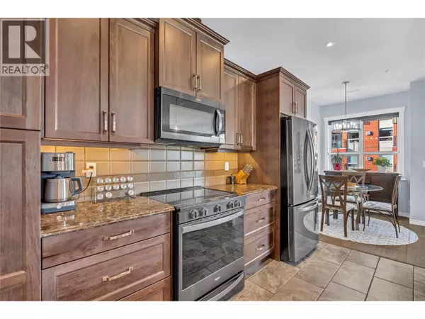 Penticton, BC V2A6G4,3388 Skaha Lake RD #901