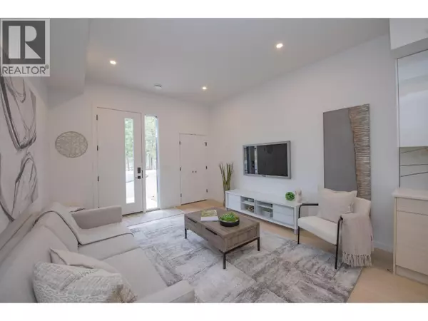 Vernon, BC V1H1E2,9188 Tronson RD #4