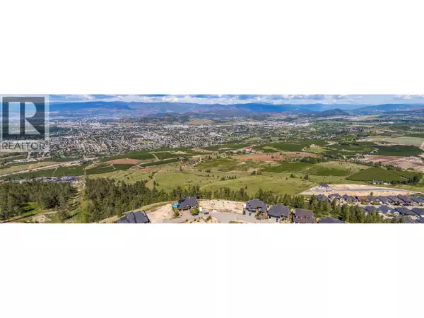 Kelowna, BC V1P1T3,1726 Carnegie Street