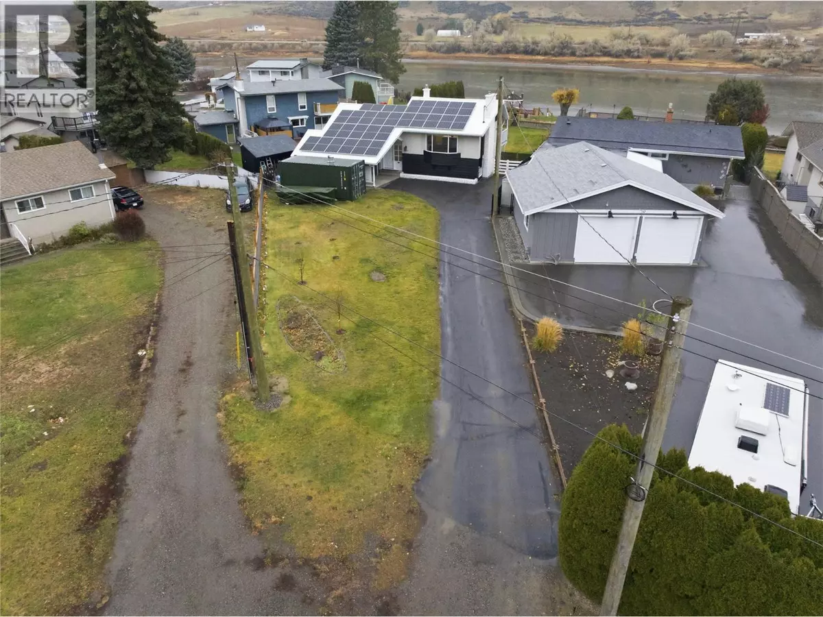 Kamloops, BC V2C4L4,2578 Thompson Drive