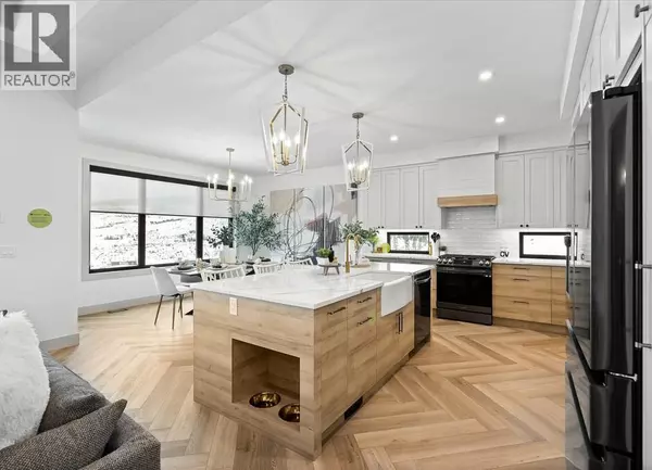 Kelowna, BC V1W0C3,1062 Emslie Street