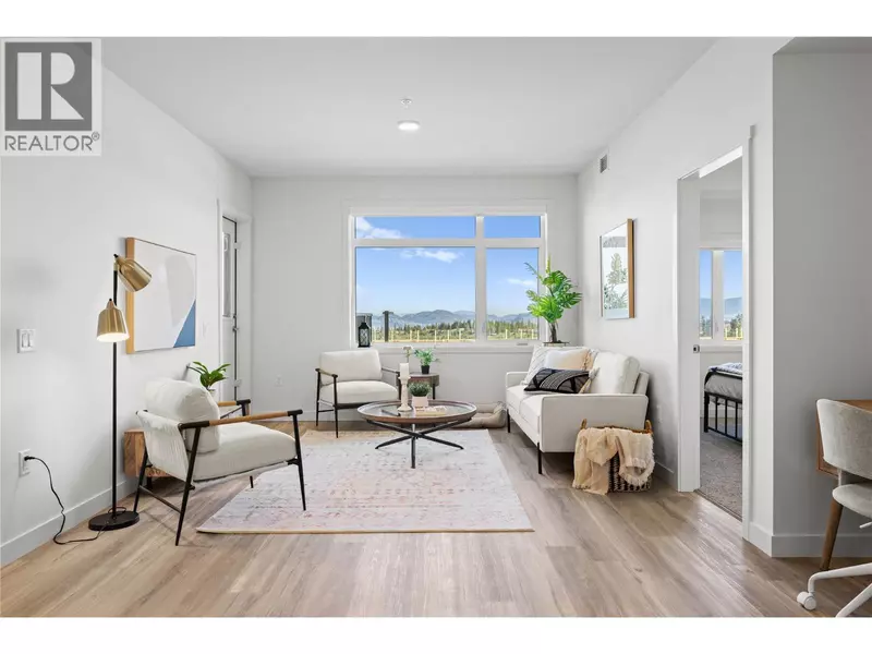 1111 Frost RD #308, Kelowna, BC V1W0G8