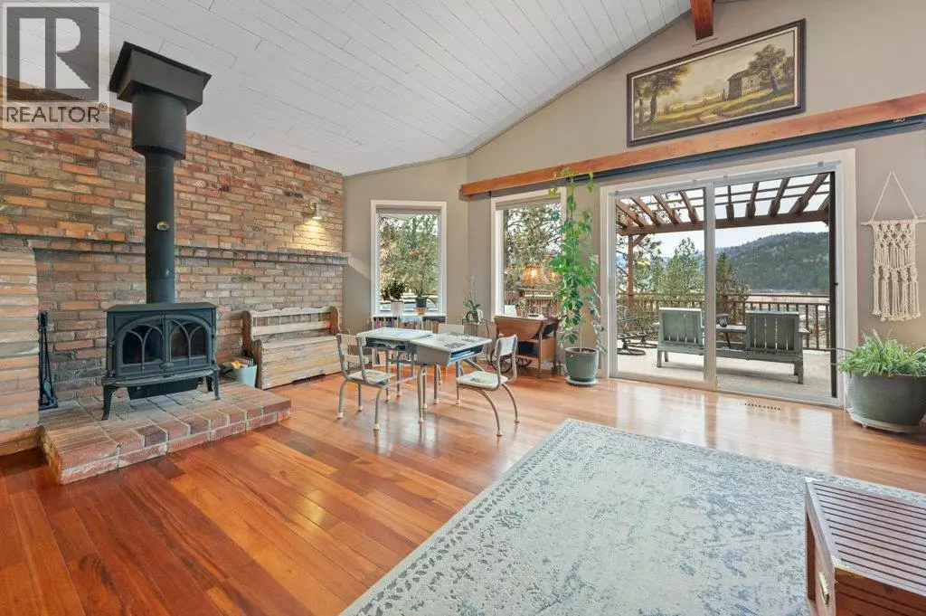 Oliver, BC V0H1T5,459 Johnson Crescent