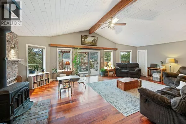 Oliver, BC V0H1T5,459 Johnson Crescent