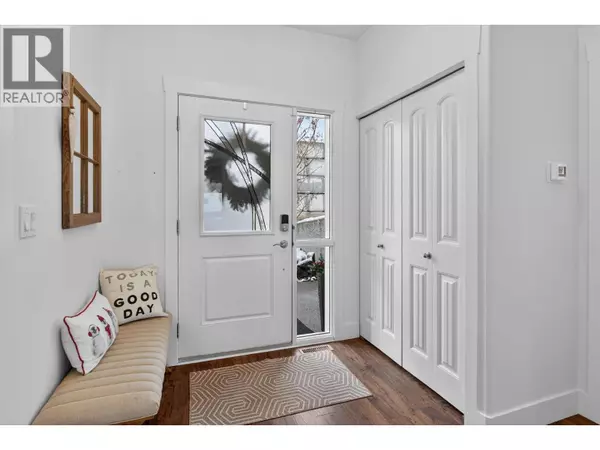 Vernon, BC V1B4E3,1040 Mt Revelstoke PL #32