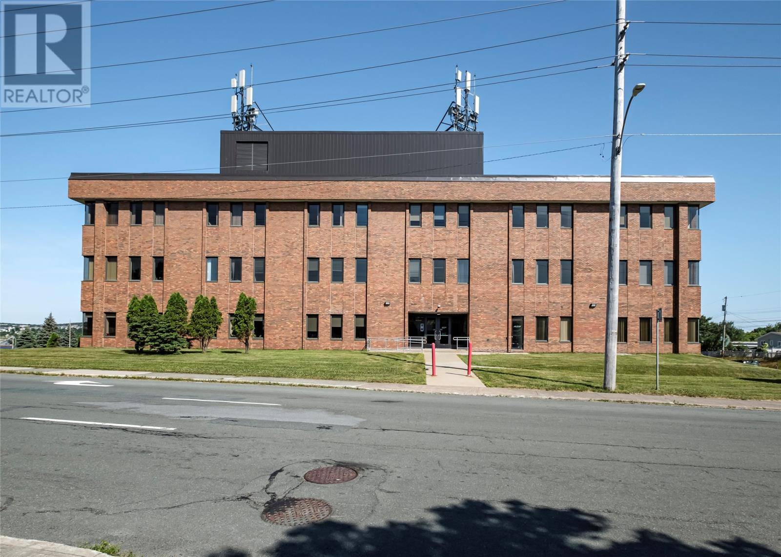 St John's, NL A1B3K3,136 Crosbie RD #203