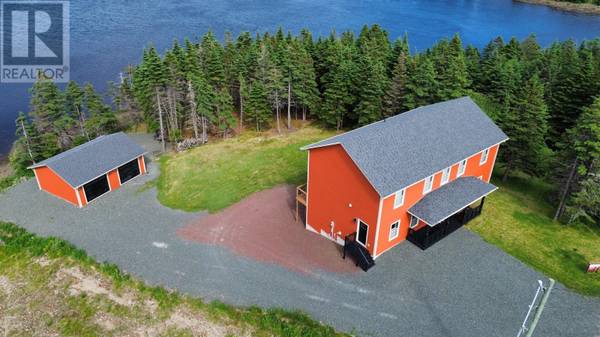 9 Dock Point Street, Marystown, NL A0E2M0