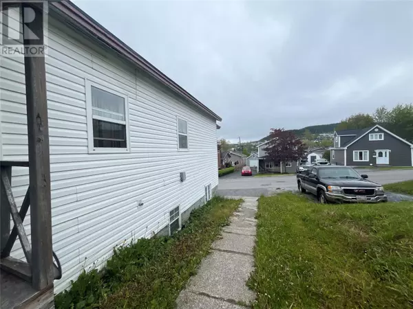 Corner Brook, NL A2H4K1,46 Greenings Hill