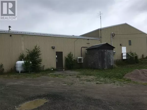 Clarenville, NL A5A0E4,283 Memorial Drive