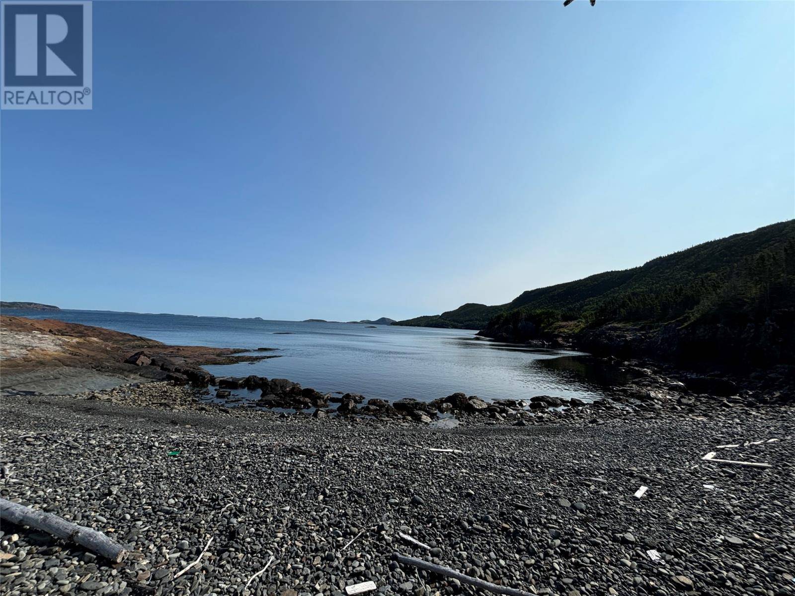 Eastport, NL A0G1Z0,5 Beach Road