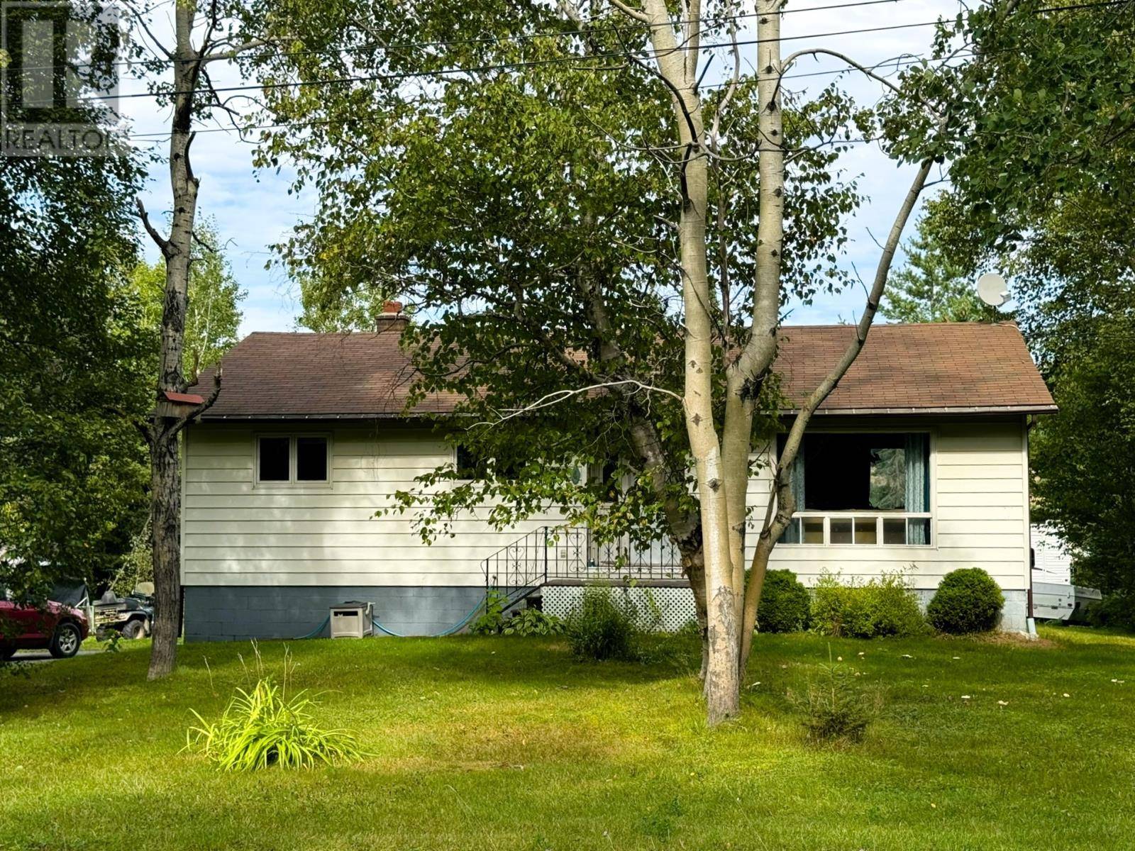 4 West Haven Drive, Pasadena, NL A0L1K0