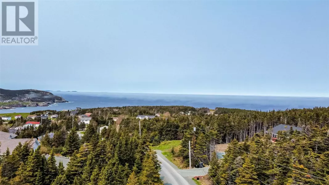 32-36 Meetinghouse Road, Pouch Cove, NL A0A3L0