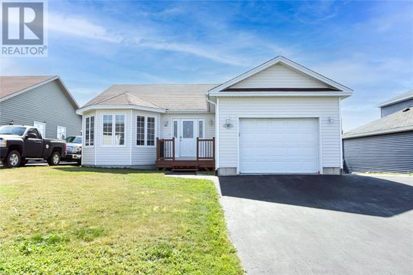 185 Elizabeth Drive, Paradise, NL A1L0L8