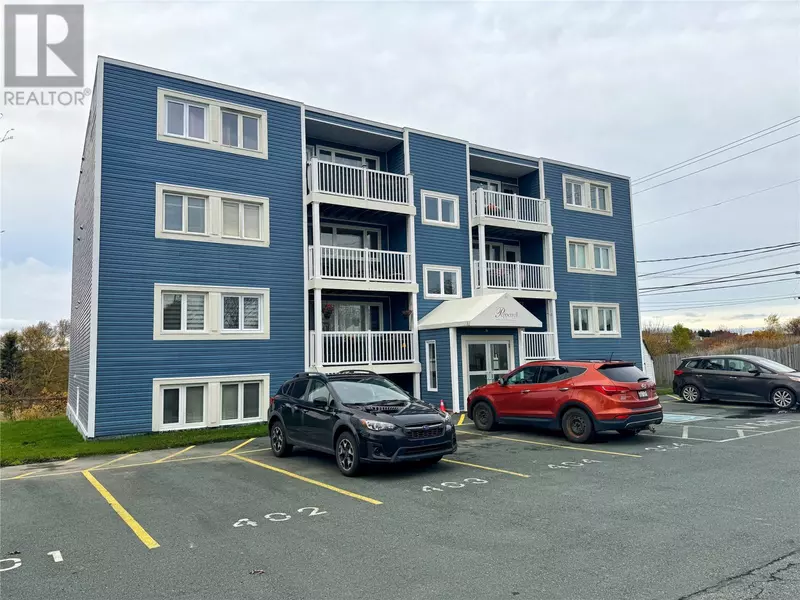 10 Selfridge RD #402, St. John's, NL A1A1S7