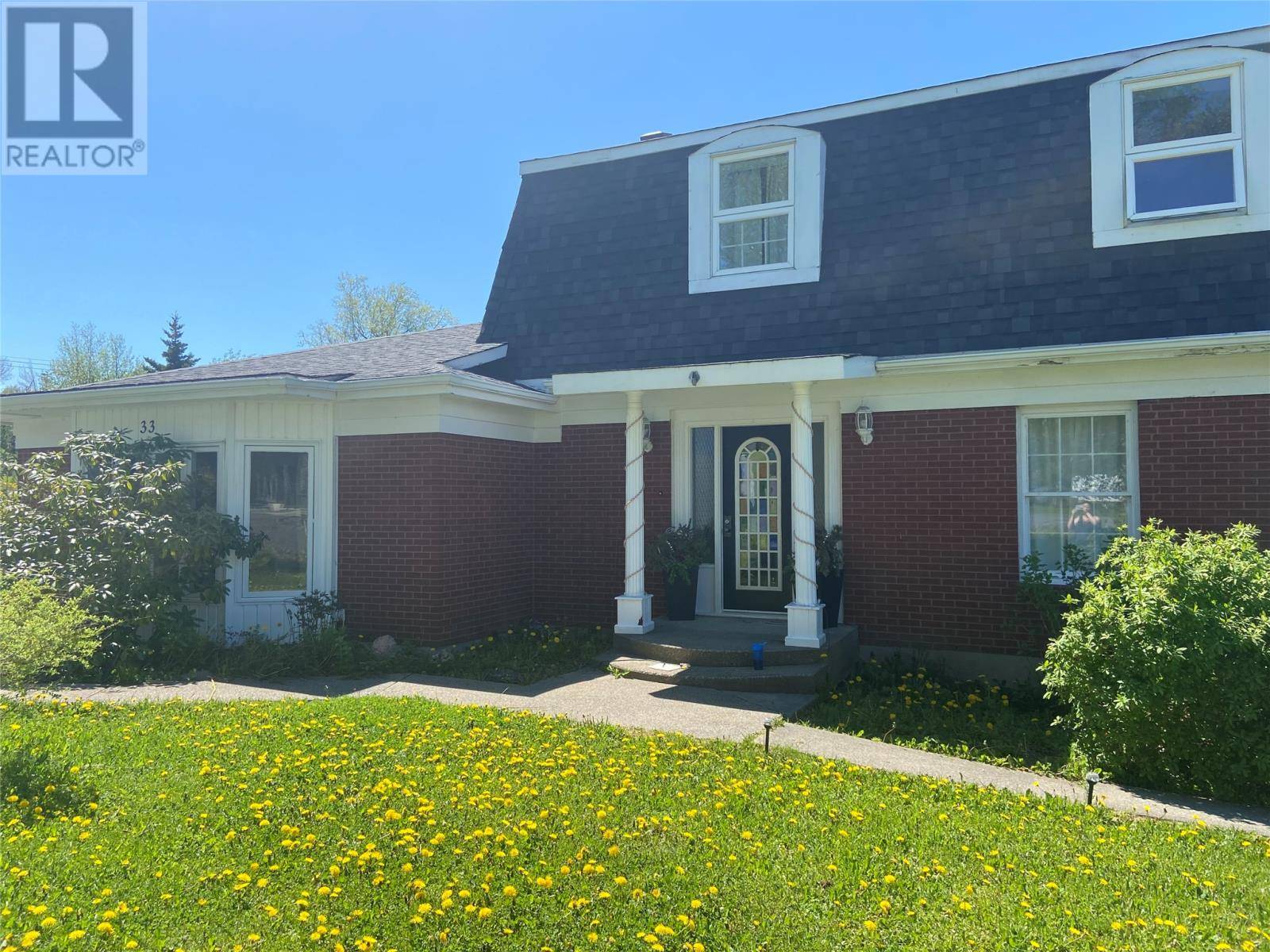 33 Emerald Avenue, Clarenville, NL A5A1G2