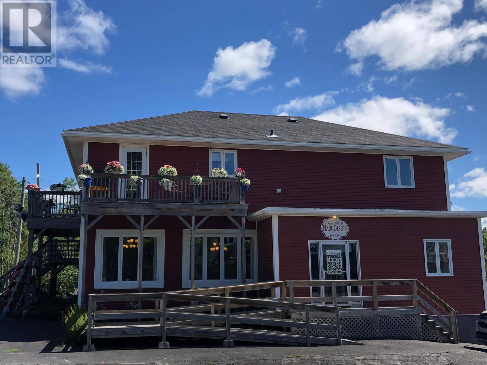 Grand Falls-windsor, NL A2A1P3,107 Lincoln Road