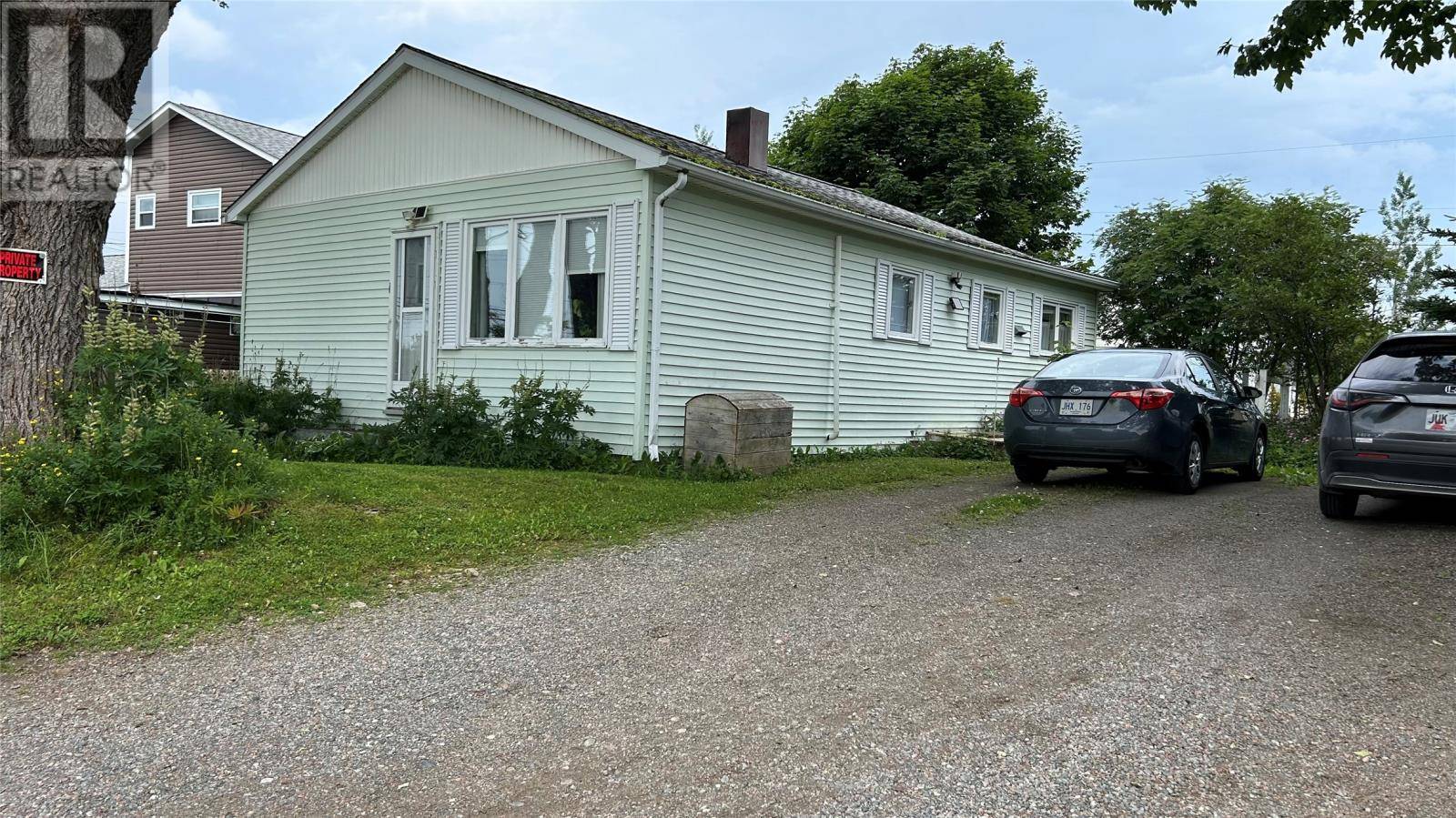 1 Maxwell Avenue, Stephenville, NL A2N1P6