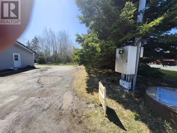 Bay Roberts, NL A0A1G0,47 Cross Road