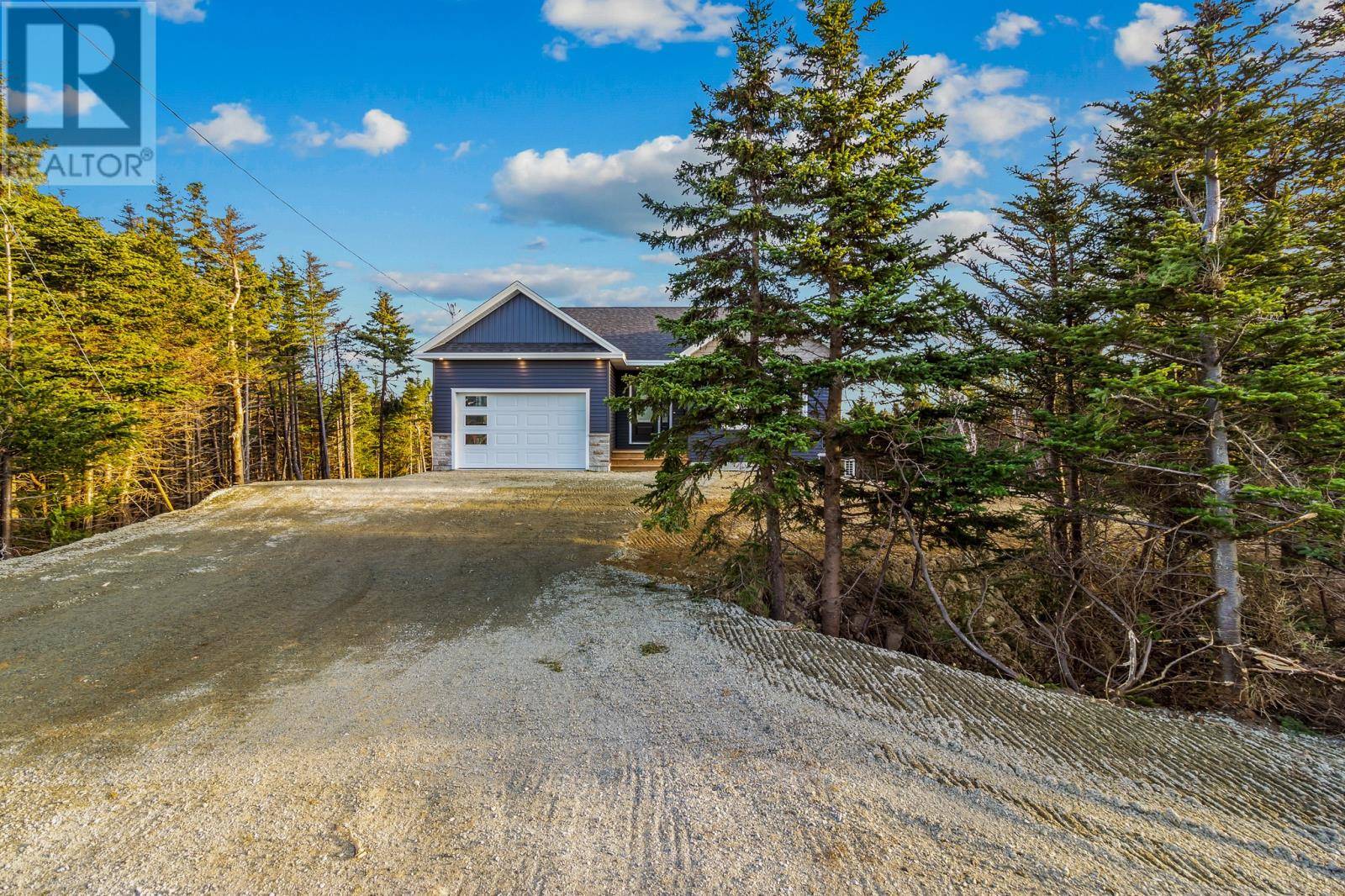Torbay, NL A1K1H2,34 Windgap Road